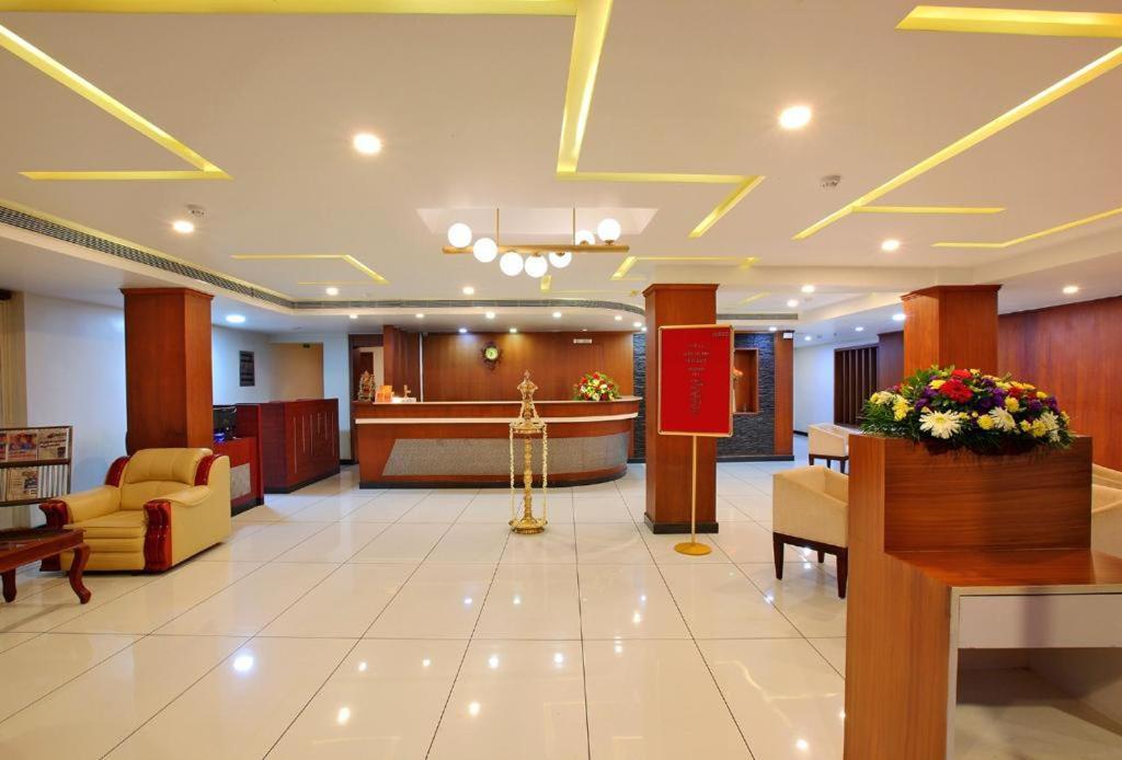 Sreevalsam Residency Kulanada Hotel Tāmarakulam Eksteriør billede